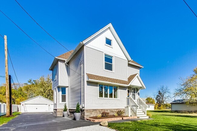Building Photo - 9620 W 57th St