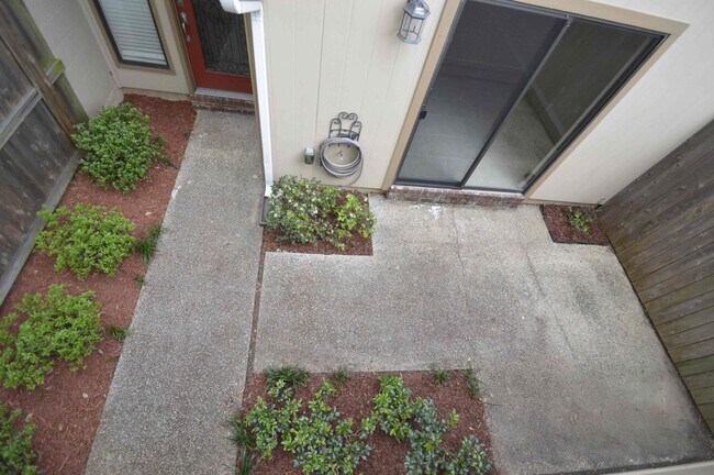Foto del edificio - beautiful 3-bedroom, 2.5-bathroom house lo...