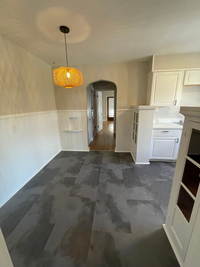 Foto del edificio - 6623 Ravenal Ct