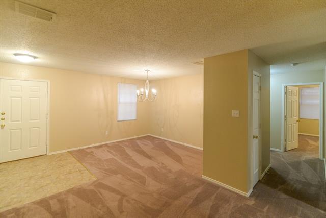 Foto del edificio - 1508 Honey Bee Ln