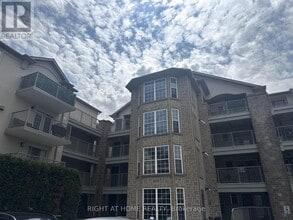 Building Photo - 1450 Bishops Gate