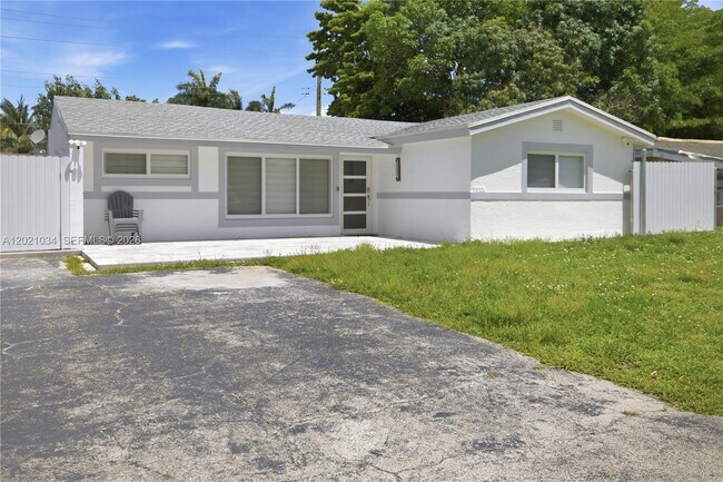 Foto del edificio - 7051 SW 29th St