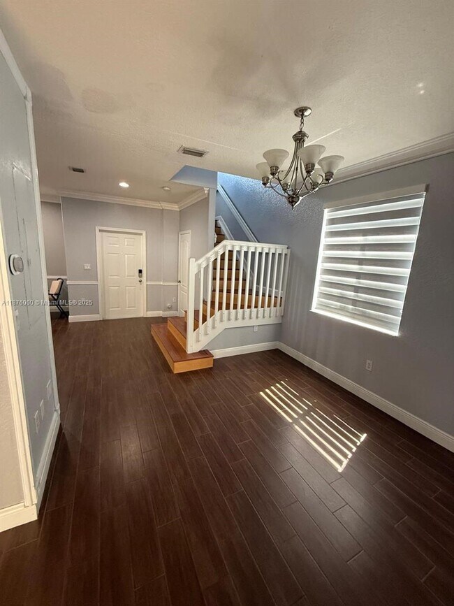 Foto del edificio - 7353 NW 174th Terrace