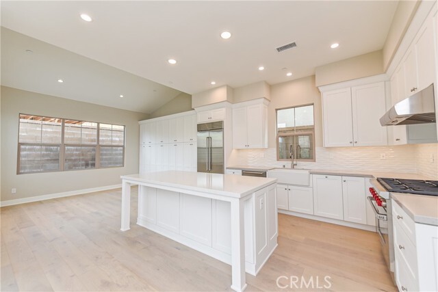 Building Photo - 131 Fairgreen