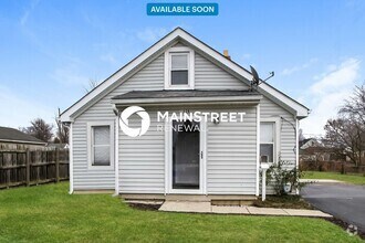 Building Photo - 1028 Midland Ave