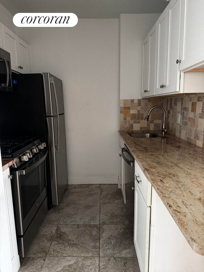 Foto del edificio - 345 E 56th St