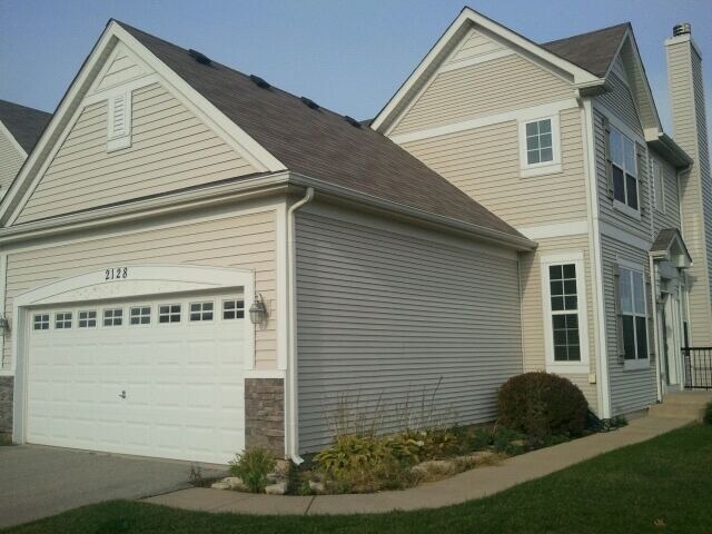 Primary Photo - 2128 Bluebird Ln