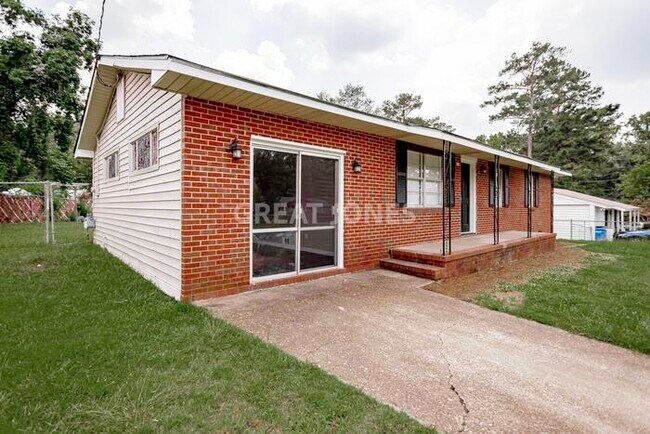 Foto del edificio - 5616 Pollman St