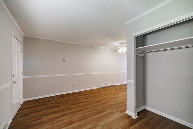 Building Photo - 550 Macon Hwy