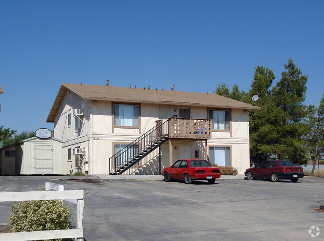 Building Photo - 8891 H Ave
