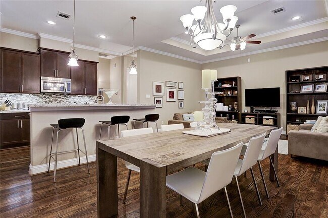 Foto del edificio - 5618 Petty St