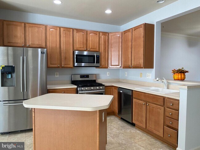 Foto del edificio - 12042 Chestnut Glen Rd
