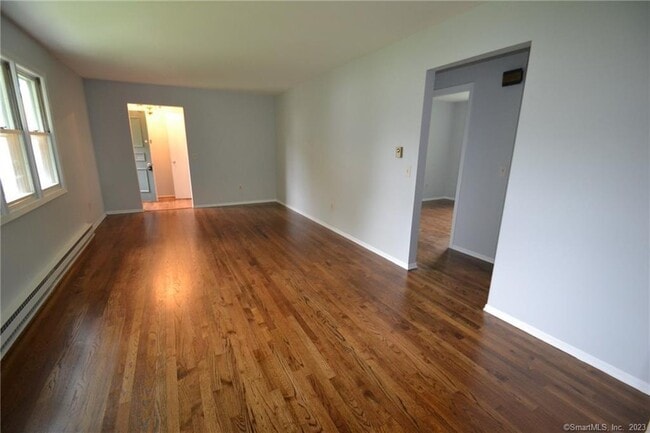 Building Photo - 56 Juniper Rd