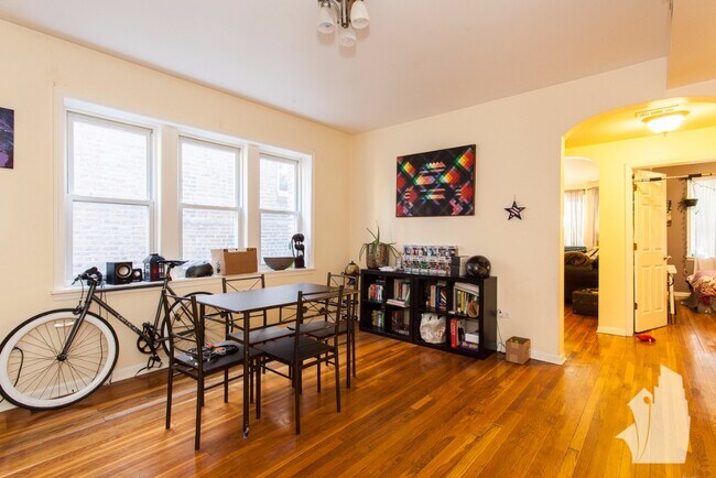 Foto del edificio - 1524 N Artesian Ave