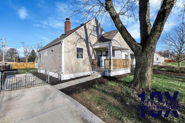 Building Photo - 2453 McGuffey Rd