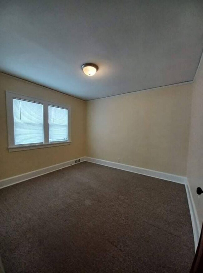 Foto del edificio - 1229-1231 Benton St