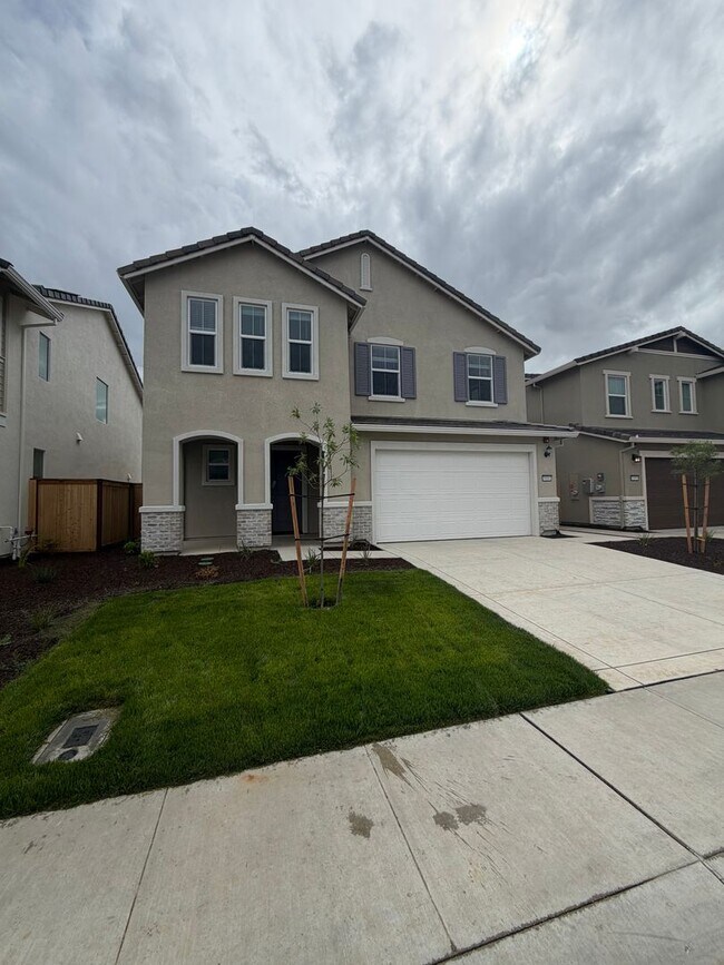 Foto del edificio - 3 Bedroom | 2.5 Bathroom | New two-story home in Elk Grove