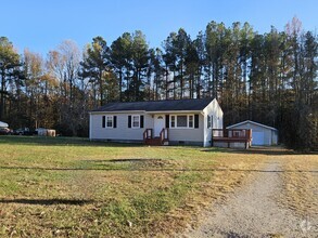 Building Photo - 10511 Thompkins Ln