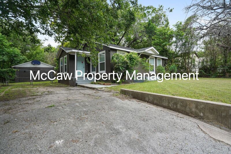 4225 Hodgkins Rd, Fort Worth, TX 76135 House Rental in Fort Worth, TX