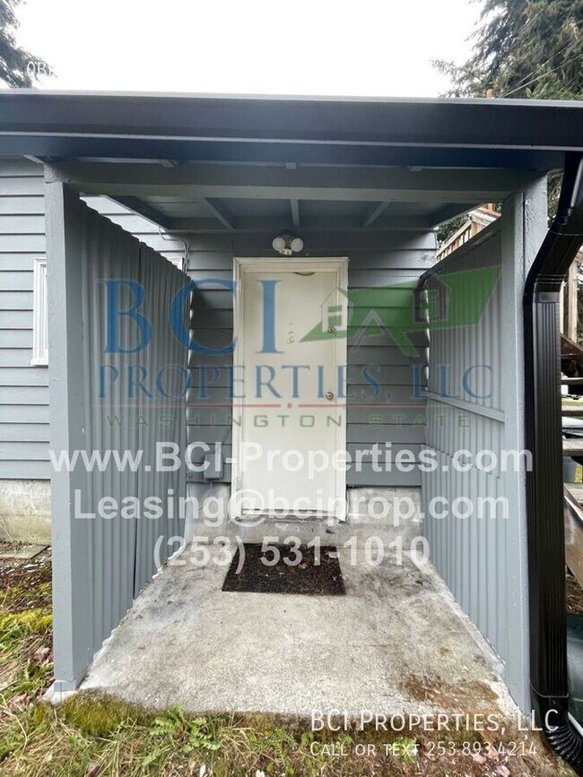 Foto del edificio - 5503 112th St SW