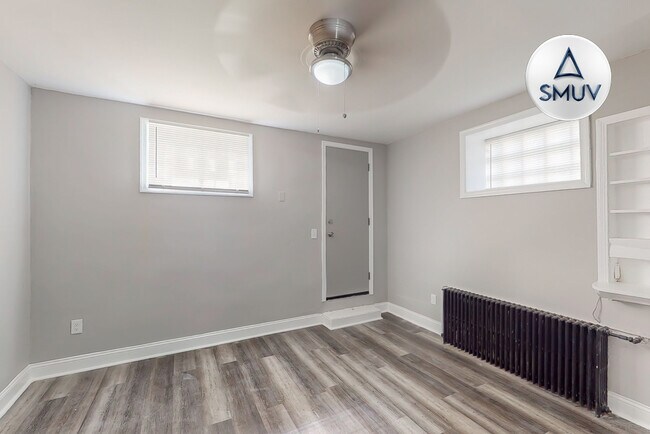 Building Photo - 1607 Homestead St