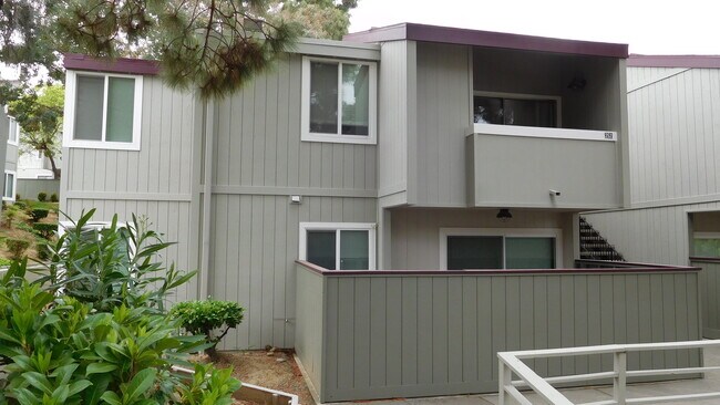 Foto del edificio - 1333 N Camino Alto