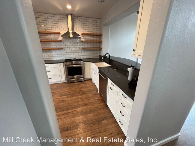 Foto del edificio - 3 br, 3 bath House - 3211 N. Memory