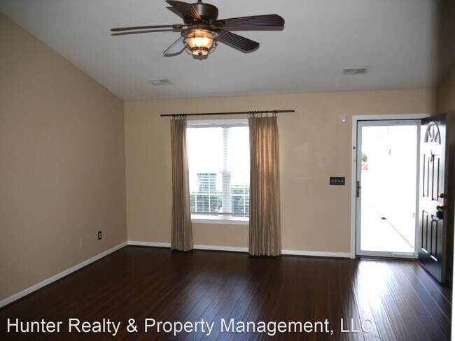 Building Photo - 3 br, 2 bath House - 2432 Wynbrook Square ...