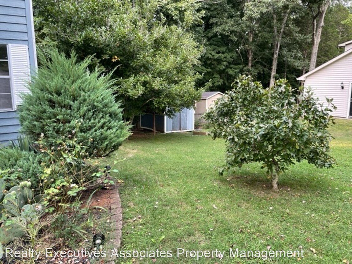 3 br, 2.5 bath House 7332 Foxhaven Road House Rental in Knoxville