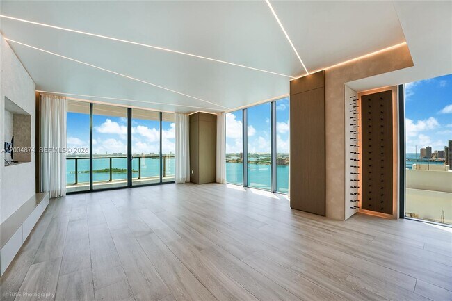 Foto del edificio - 788 NE 23rd St