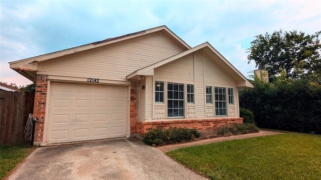 Building Photo - 12142 Westwold Dr