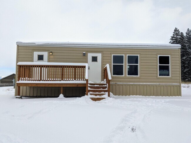 Building Photo - 309 Smith Lake Rd