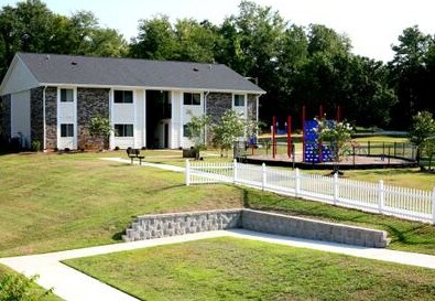 Building Photo - Jerine Apartments