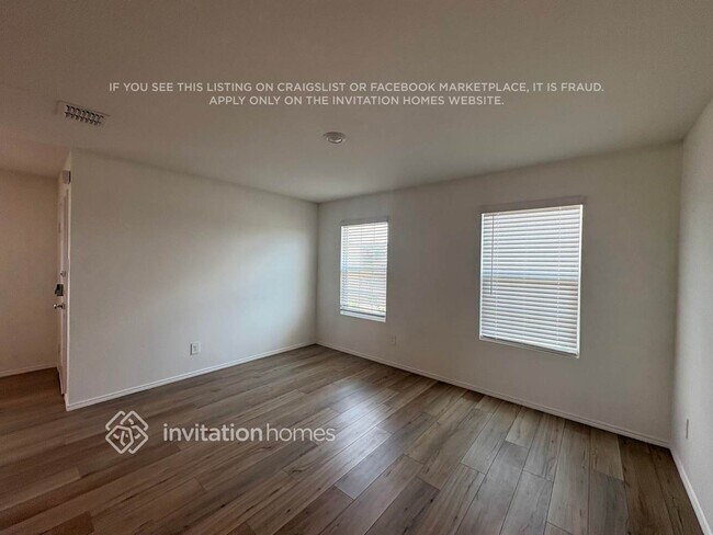 Foto del edificio - 3208 Crestone Dr