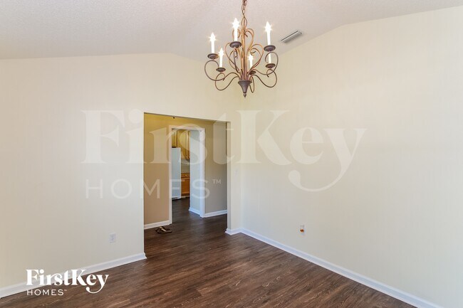 Foto del edificio - 4013 Whitebark Plantation Dr