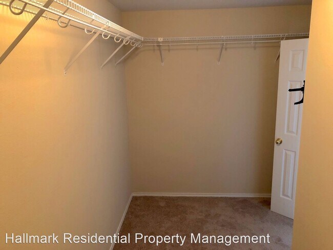 Foto del edificio - 3 br, 2 bath House - 4031 Privet Place
