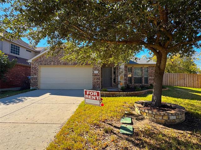 Foto del edificio - 824 Baltusrol Dr