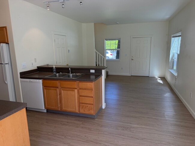 Building Photo - 1407 Lucinda Ct