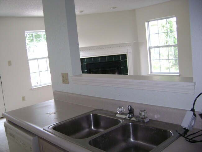 kitchen to LR - 482 Harmony Dr
