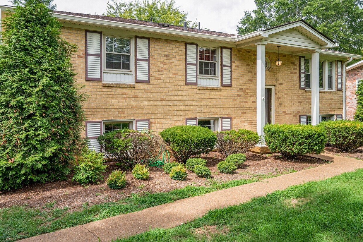 517 Continental Dr, Nashville, TN 37209 House Rental in Nashville, TN