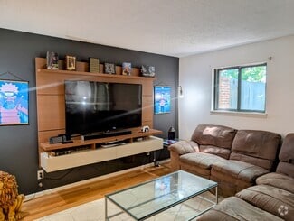 Building Photo - 42 Briarglen Pl