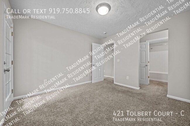 Building Photo - 421 Tolbert Ct