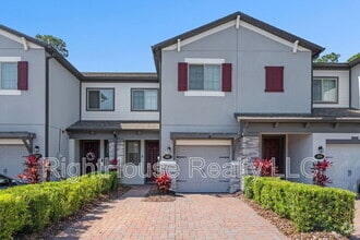 Building Photo - 323 Rustic Loop