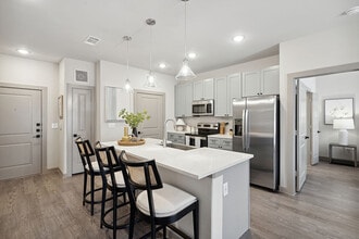 Building Photo - Radius Wolf Ranch