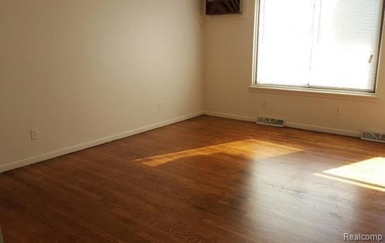 Building Photo - 29264 Tessmer Ct