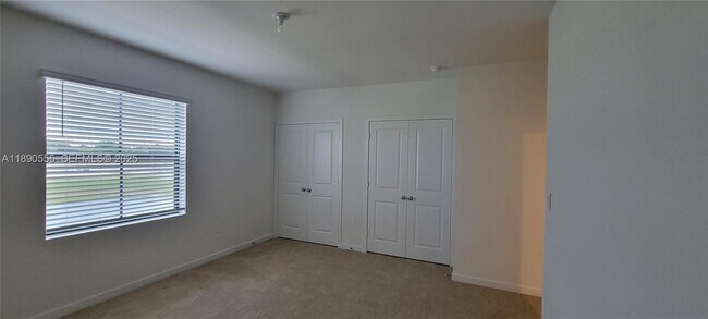 Foto del edificio - 1461 NE 5th Ave