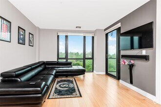 Building Photo - 701 Ridge Hill Boulevard
