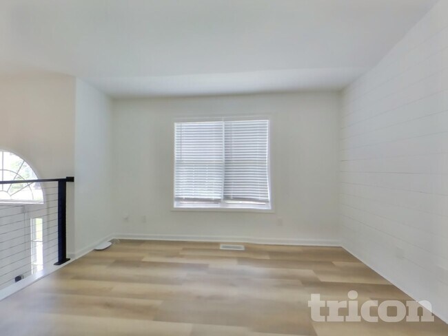 Building Photo - 2954 Lighthouse Ct