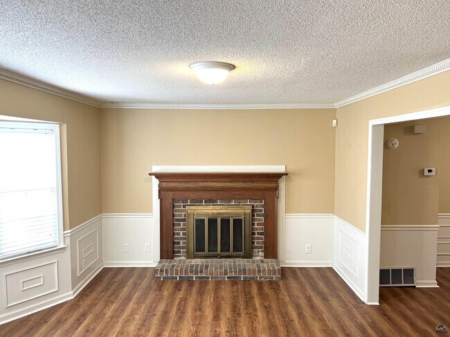 Building Photo - 108 Windermere Cir