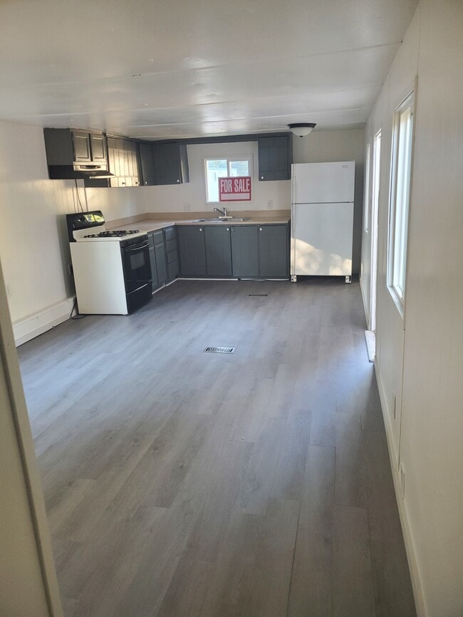 Foto del edificio - 308 E 48th St